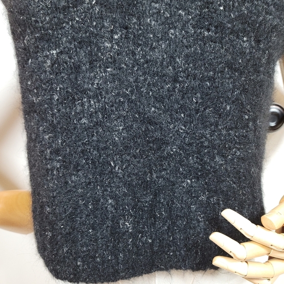 Banana Republic Italian Yarn Alpaca Fisherman Sweater Vest XS NWOT - Picture 3 of 10